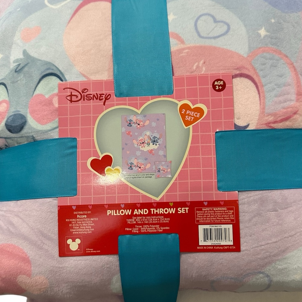 Disney LiLo & Stitch Decorative 2 Piece Fleece Pillow & Throw Set. NEW! - Picture 5 of 7